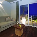 Boutique 4* ボル