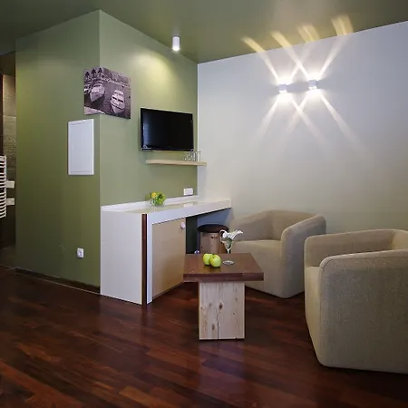 Boutique 4*