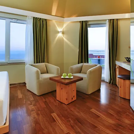 Hotel Boutique 4*