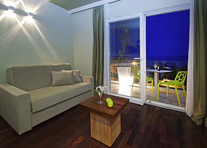 Boutique 4* بول